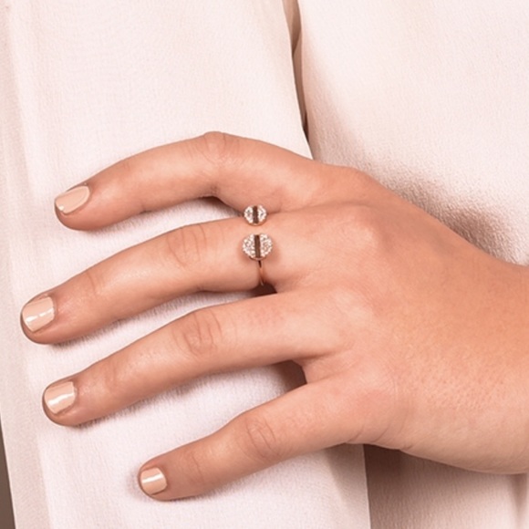 TRADED Gorgeous 14k diamond ring - Picture 5 of 8